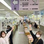 名張市役所1階の案内表示を改善 若手職員有志チーム