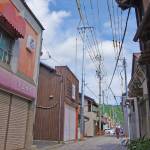 アーケード撤去し青空 名張市のサンロード商店街