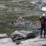 夏シーズン控え水難救助の技術確認 伊賀・名張消防が合同訓練