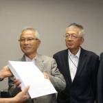 産廃処分場建設に反対 住民代表ら署名や請願書提出 伊賀市