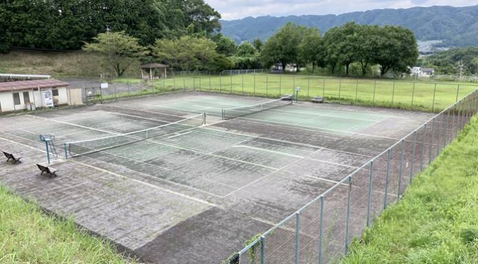 名張市、中学校給食29年9月開始へ 小学校もセンター集約方針