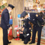 年末商戦前に大型店の防火対策確認 名張市消防が特別査察