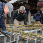 唐招提寺に送る女竹を伐採・選別 うちわまきの宝扇に 名張