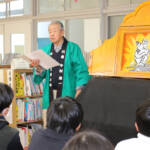 戦火に散った名投手・沢村栄治を紙芝居で学ぶ 名張・比奈知小