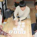 俳句 楽しく親しもう 月1回「せんせいの句会」