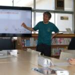 楽しく俳句学ぶ 「色」テーマにクイズも 伊賀白鳳高