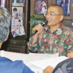 ユーモア交え熱弁 遊書家の國富さん 名張