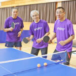 「ラージボール卓球」で全国へ 上位目指す2人 名張桔梗卓球クラブ