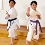 空手の全国大会へ 優勝狙う 名張の成瀬さん兄弟