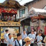 雨で鬼行列中止 だんじり一部巡行 上野天神祭「足揃えの儀」 伊賀