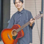 弾き語りライブ 10日のコンサートに出演 伊賀市の松生さん