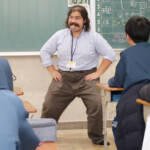 児童がマオリの文化学ぶ 伝統の踊り「ハカ」も体験 名張・箕曲小