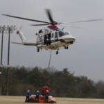 伊賀市で合同消防訓練 林野火災を想定 県防災ヘリで散水