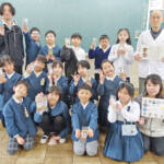 職業体験の感謝、シールに込めて 児童が製菓店へ 名張