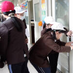 「学校かくれんぼ」で歓声響く 卒業前に6年生が校長に直談判し実現 名張