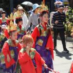 「花まつり」稚児行列華やかに練る 名張市仏教会
