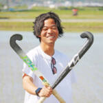 「ホッケー農家」二刀流 起業目指し修業 20歳の西堀さん 伊賀