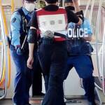 「列車内に刃物男」想定し合同訓練 60人参加 近鉄名張車庫で