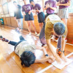 旧校舎の廊下で「雑巾ダッシュ」 10月13日に奈良・御杖村で