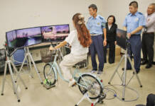 危険予測を体験 交通安全シミュレーター 三重県警が活用推進