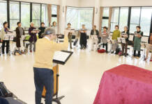 歌声でつなぐ30年 「コーラス百合」記念コンサート 23日に名張で