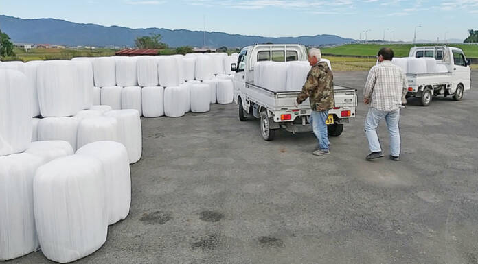 刈り草ロール無料配布 13日から伊賀市で 木津川上流河川事務所