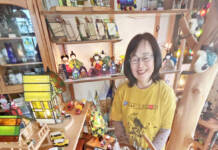 思い描いたデザインが形に 名張でステンドグラス教室展 29日まで