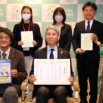 再生パソコン10台寄贈 障害者施設のIT推進に 名張近鉄ガス