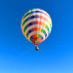 熱気球で空から遊水地を一望 乗った小学生「最高」 運用10年フェス 伊賀