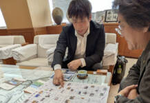 学生視点で名張を「すごろく」化 街巡り課題と魅力を盤上に