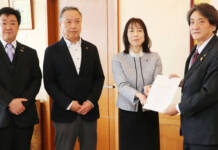 超過課税検討を 新たな財源確保、市に要望 名張市議会