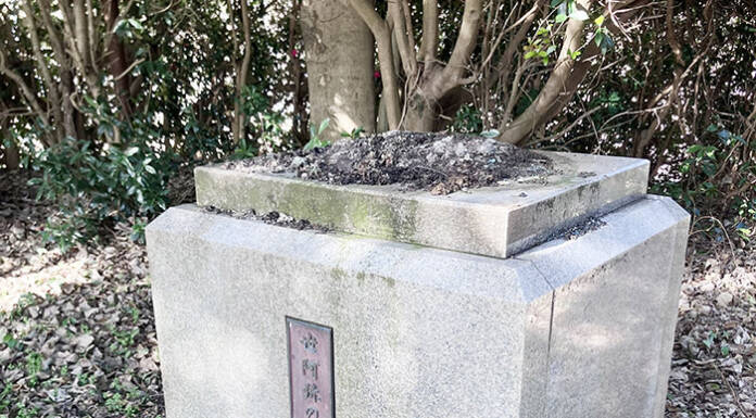 「世阿弥の母の像」消える 盗難か 伊賀市が被害届提出へ