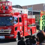 防火・防災への思い新たに 車両行進や放水も 伊賀で「消防出初式」