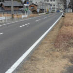 歩行者が軽乗用車にはねられ重体 名張市蔵持町里の県道