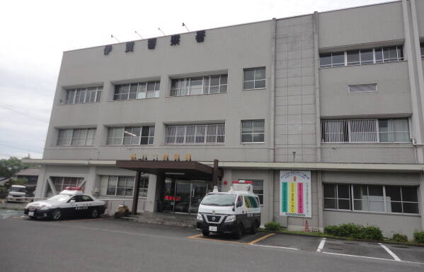 女子高生に不同意わいせつの疑い 短大生の男逮捕 伊賀署