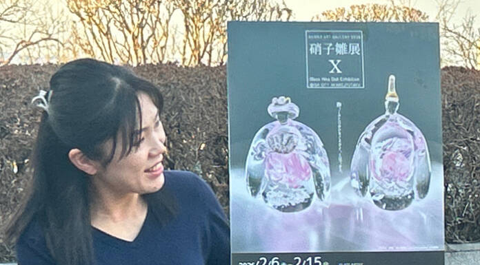 ガラスのおひなさま 6日から伊賀・赤井家住宅で作品展