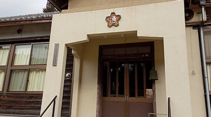 旧博要小の「校鐘」なくなる 盗難の可能性も 伊賀市が被害届