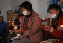 3・11から15年「風化させない」東日本大震災発生時刻に黙とう 名張で集会