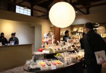 館内売店が改装オープン 伊賀流忍者博物館