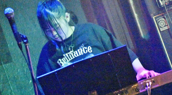 17歳の思い、全国の舞台で 津西高5人組バンド「aidas」 伊賀の西出さん