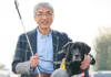 「見えていたころよりも幸せ」盲導犬との日々を1冊に 名張の西亀真さん