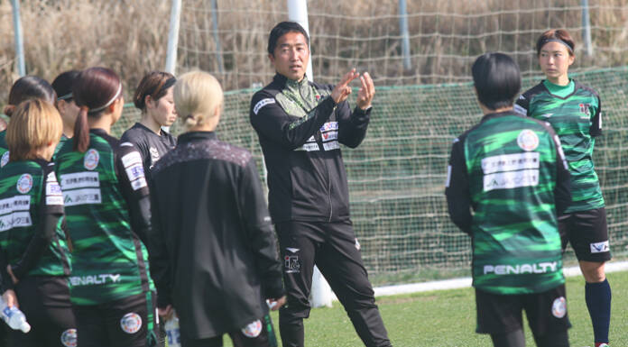 くノ一新監督紹介 大学で数学教員を志望 若手中心に指導20年超