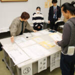 名張市W選、5日告示 「七つ道具」交付などリハーサル 市選管