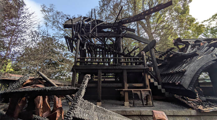 名張・宇流冨志禰神社の火災 不審火の可能性も視野に捜査