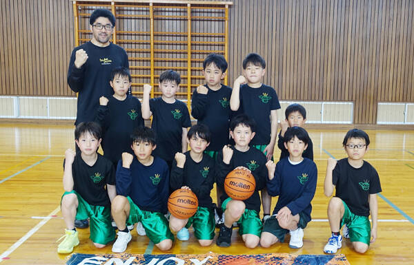 「全力前進」胸に練習 ミニバスケットチーム・大山田デビルズ 伊賀