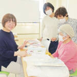 押し花教室の作品展 上本さん主宰 17日から上野茅町で