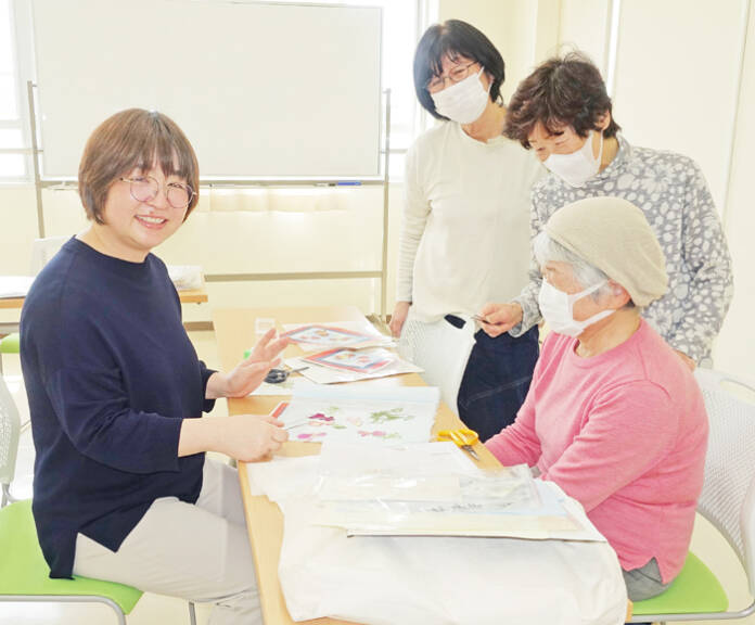 OK上本押し花教室作品展