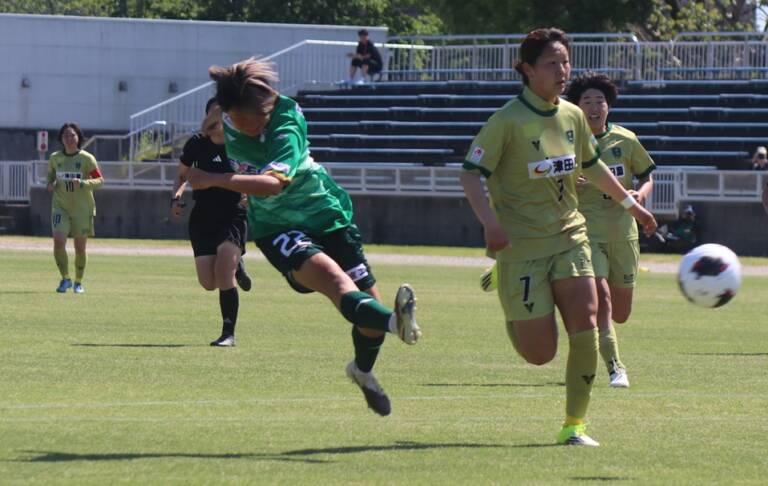 くノ一苦戦も逆転勝ち　市原Lに2-1　平田3戦連続弾　なでしこ1部