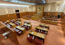 補正予算案など12議案を可決 名張市議会