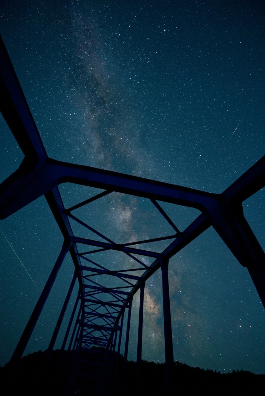 宇宙へ続く“天空のはしご” 天の川・流星・青蓮寺橋　名張
